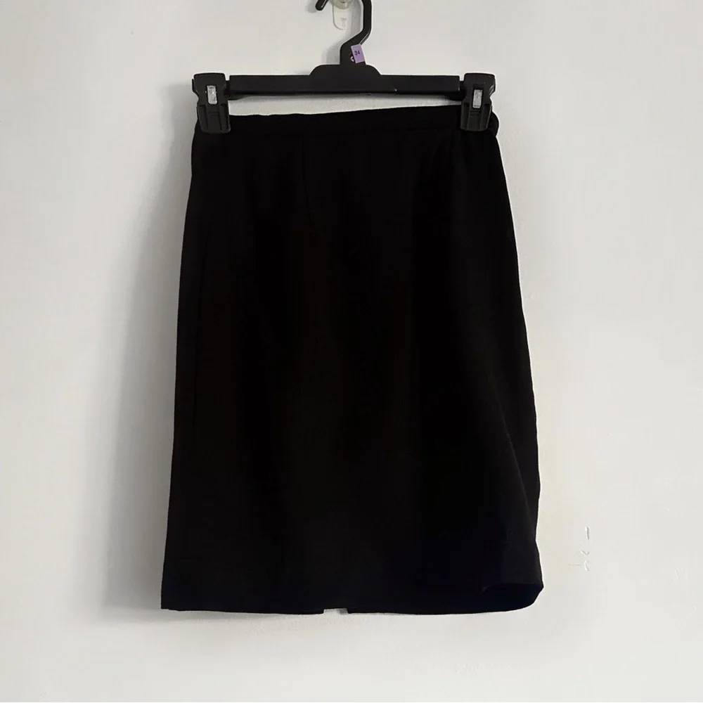 valerie stevens ⋆ woolmark pure wool skirt